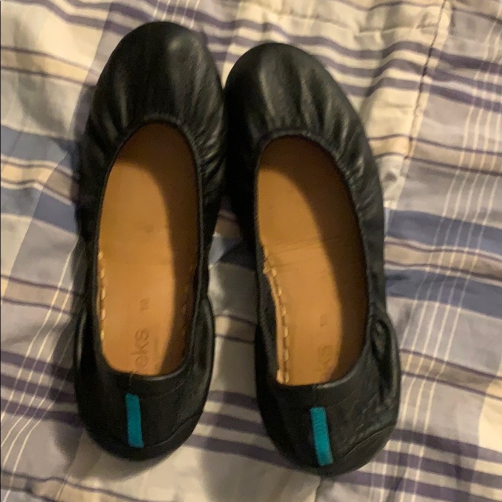 Gently worn Tieks